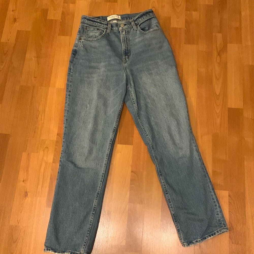 Abercrombie Curve Love